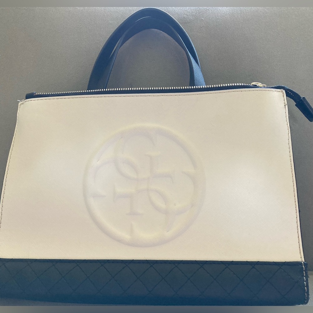 Guess hand bag